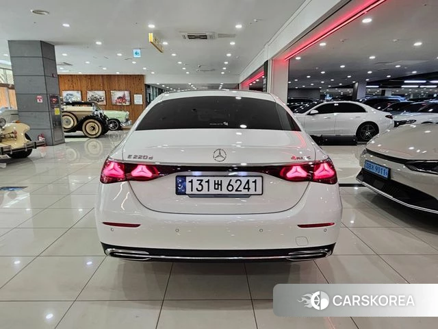 Mercedes-Benz E-Class W214 id 4985235 из Кореи 14