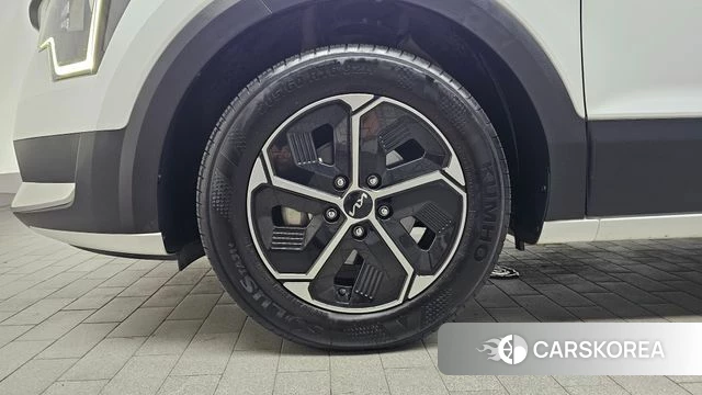 Kia Di Ol Nu Niro id 5027802 из Кореи 25