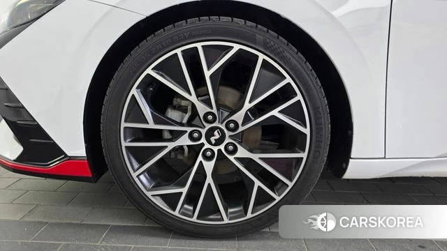 Hyundai Avante Hybrid (CN7) id 4562079 из Кореи 28