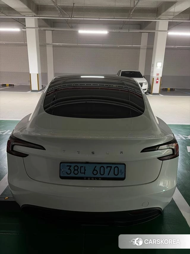 Tesla Model 3 2024 Белый из Кореи, фото 4