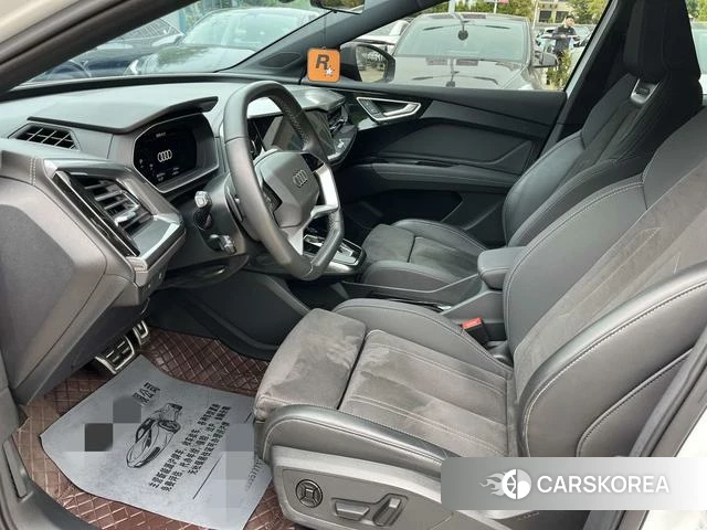 Audi Q4 2023 Белый из Китая, фото 4