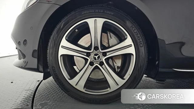 Mercedes-Benz E-Class W213 id 4998553 из Кореи 28