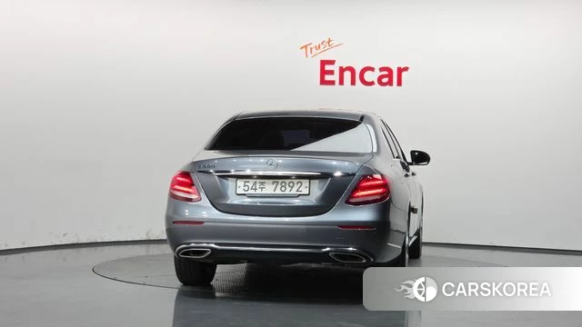 Mercedes-Benz E-Class W213 id 5029437 из Кореи 25