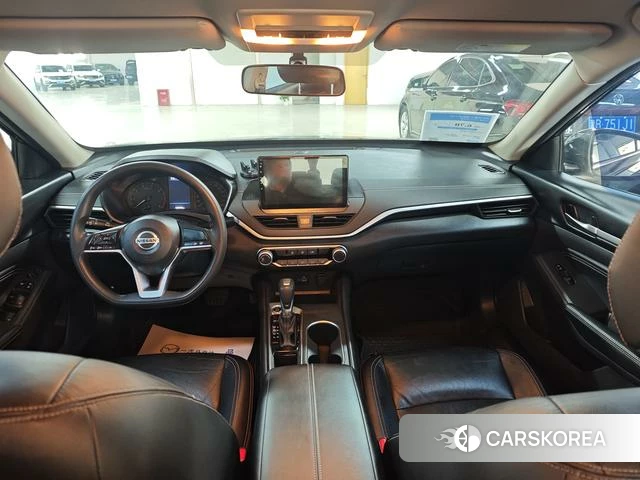 Nissan Altima 2022 Черный из Китая, фото 4