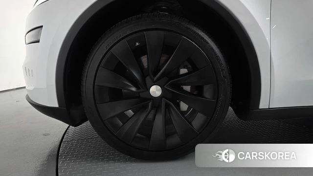 Tesla Model Y id 5020996 из Кореи 29
