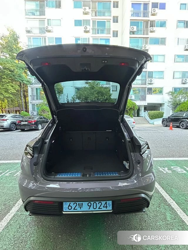 Porsche Taycan id 4995604 из Кореи 12