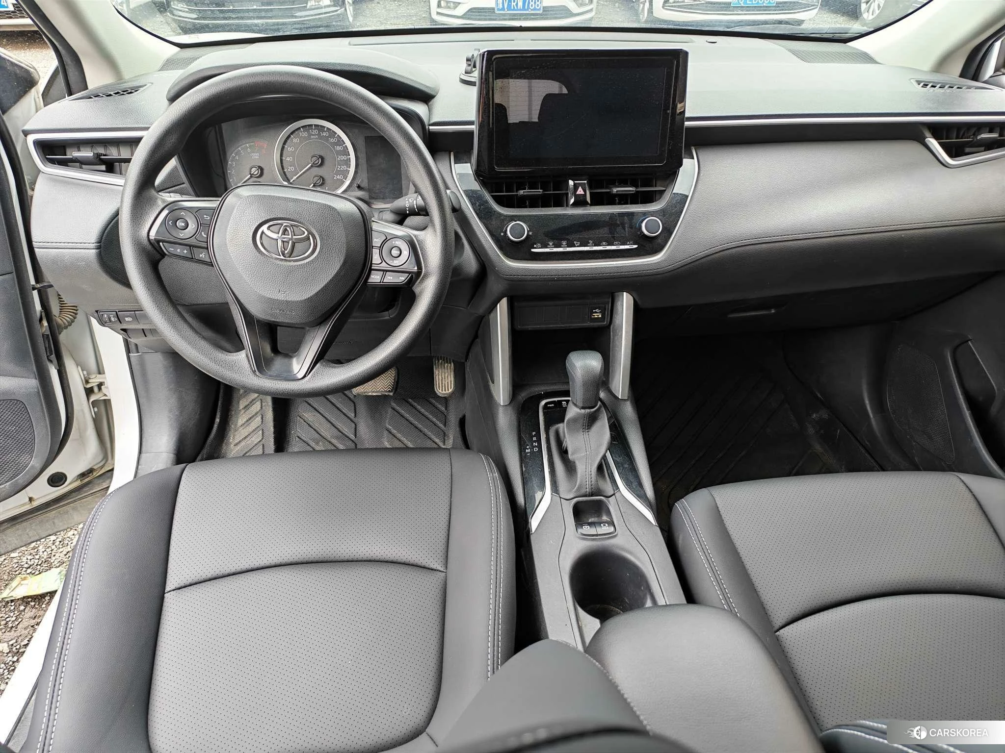 Toyota Corolla 2022 Белый из Китая, фото 4