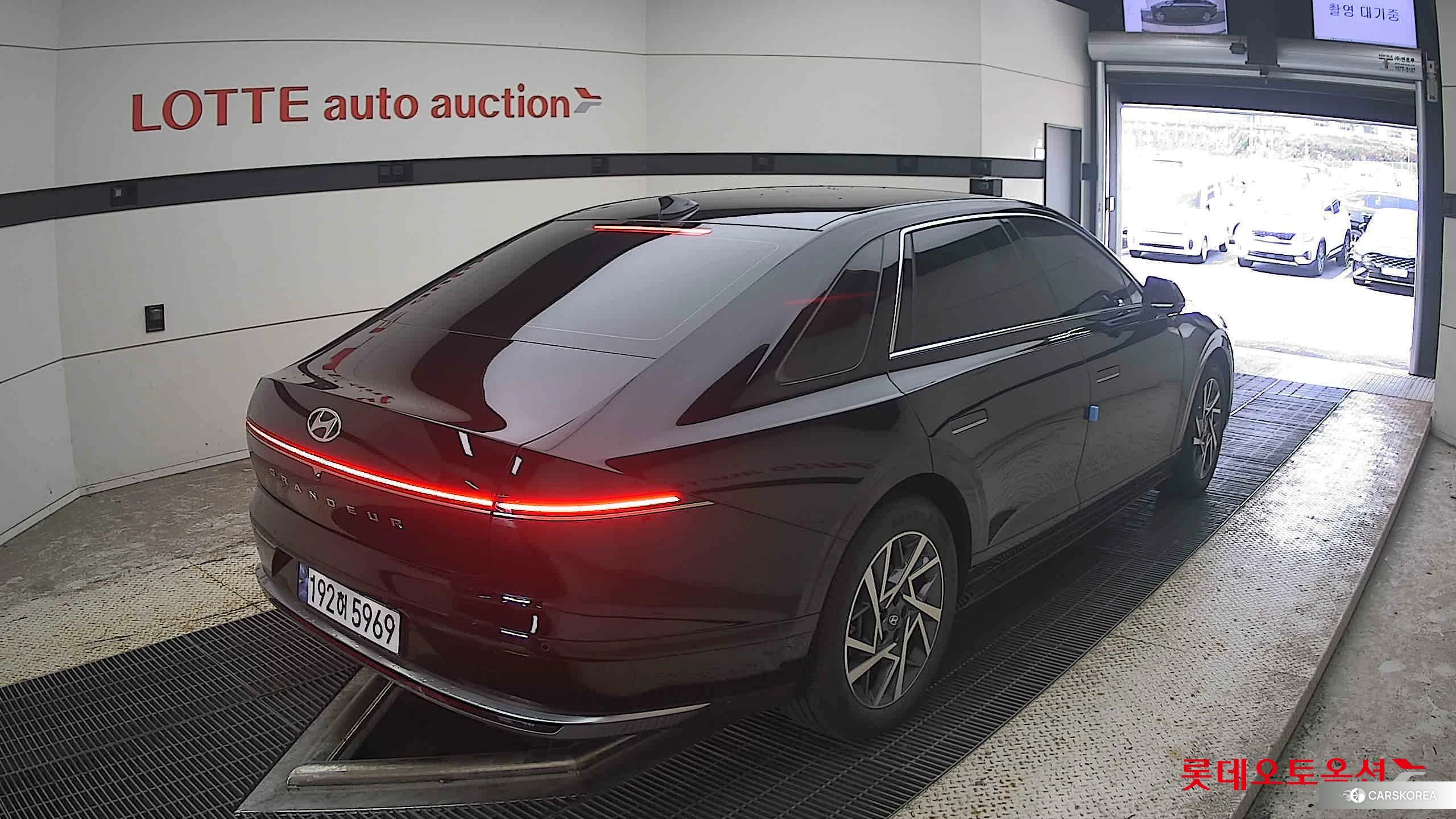 Hyundai Grandeur Hybrid id 4984715 из Кореи 31