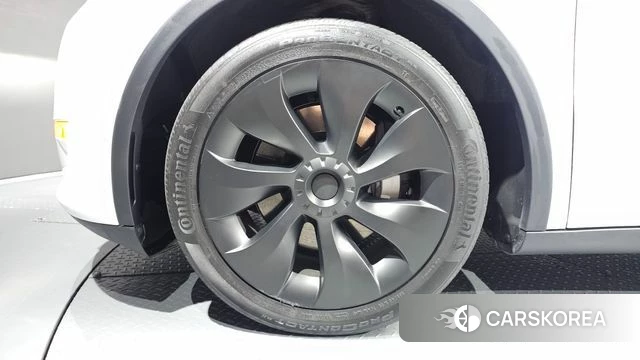 Tesla Model Y id 4750447 из Кореи 23