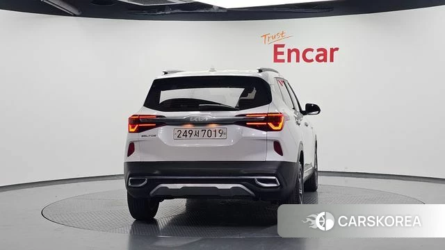 Kia Seltos id 4997003 из Кореи 25