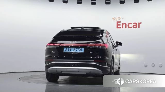 Audi Q4 e-Tron (F4) id 5034031 из Кореи 14