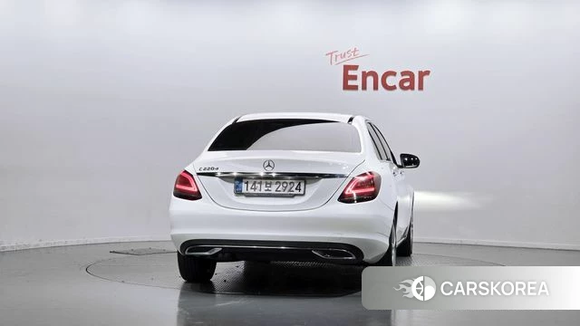 Mercedes-Benz C-Class W205 id 4993342 из Кореи 24
