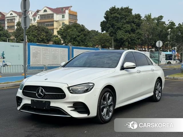 Mercedes-Benz E-Class 2022 Белый из Китая, фото 4