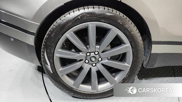 Land Rover Range Rover Velar id 4196938 из Кореи 29