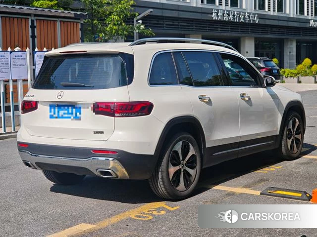 Mercedes-Benz GLB 2023 Белый из Китая, фото 4