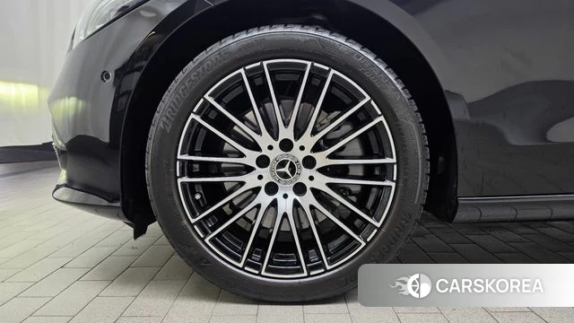 Mercedes-Benz C-Class W206 id 5027306 из Кореи 26