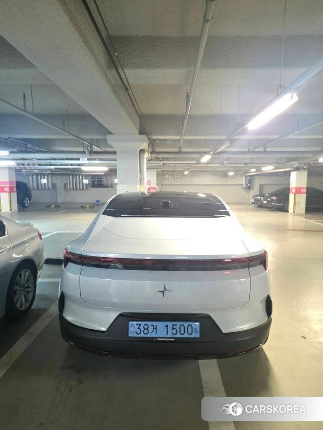 Polestar Polstar 4 2026 Светло-серебряный цвет из Кореи, фото 5
