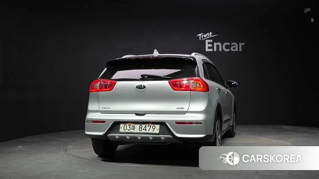 Kia Niro id 4953247 из Кореи 14
