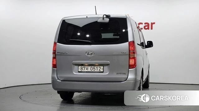 Hyundai The New Grand Starex id 5053939 из Кореи 29