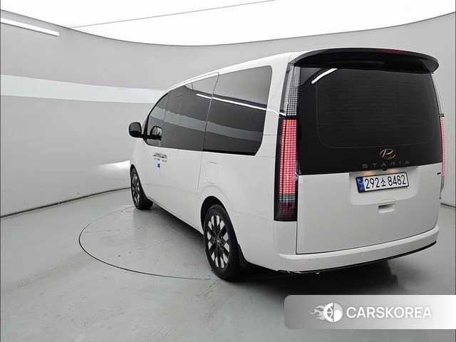 Hyundai Staria id 5040320 из Кореи 14