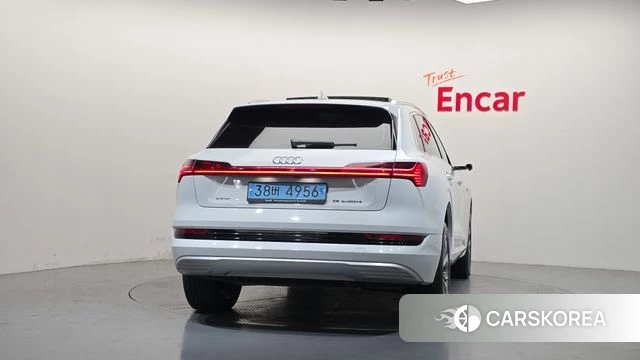Audi e-Tron id 4986317 из Кореи 27