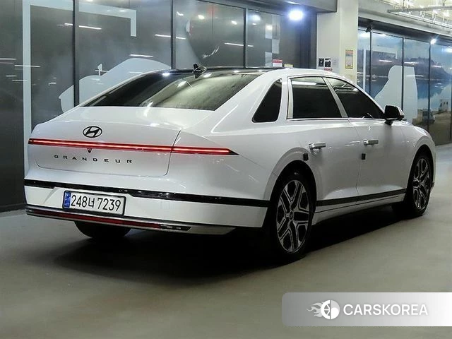 Hyundai Grandeur (GN7) id 5016340 из Кореи 14