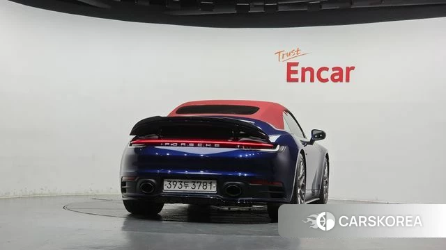Porsche 911(992) id 4836546 из Кореи 25
