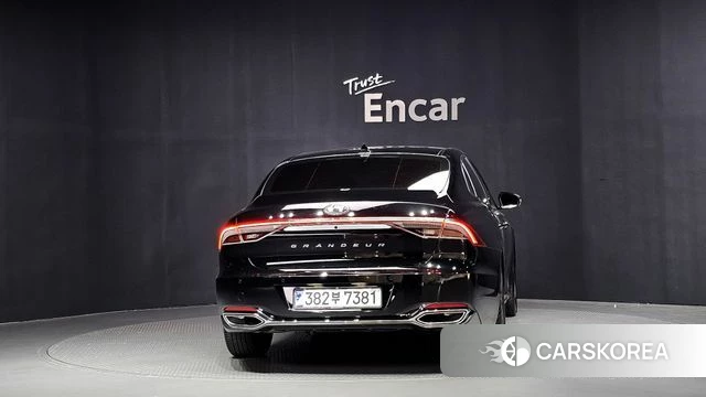 Hyundai The New Grandeur IG id 5022617 из Кореи 26