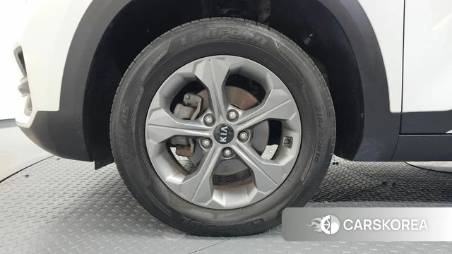 Kia Seltos id 4987288 из Кореи 27