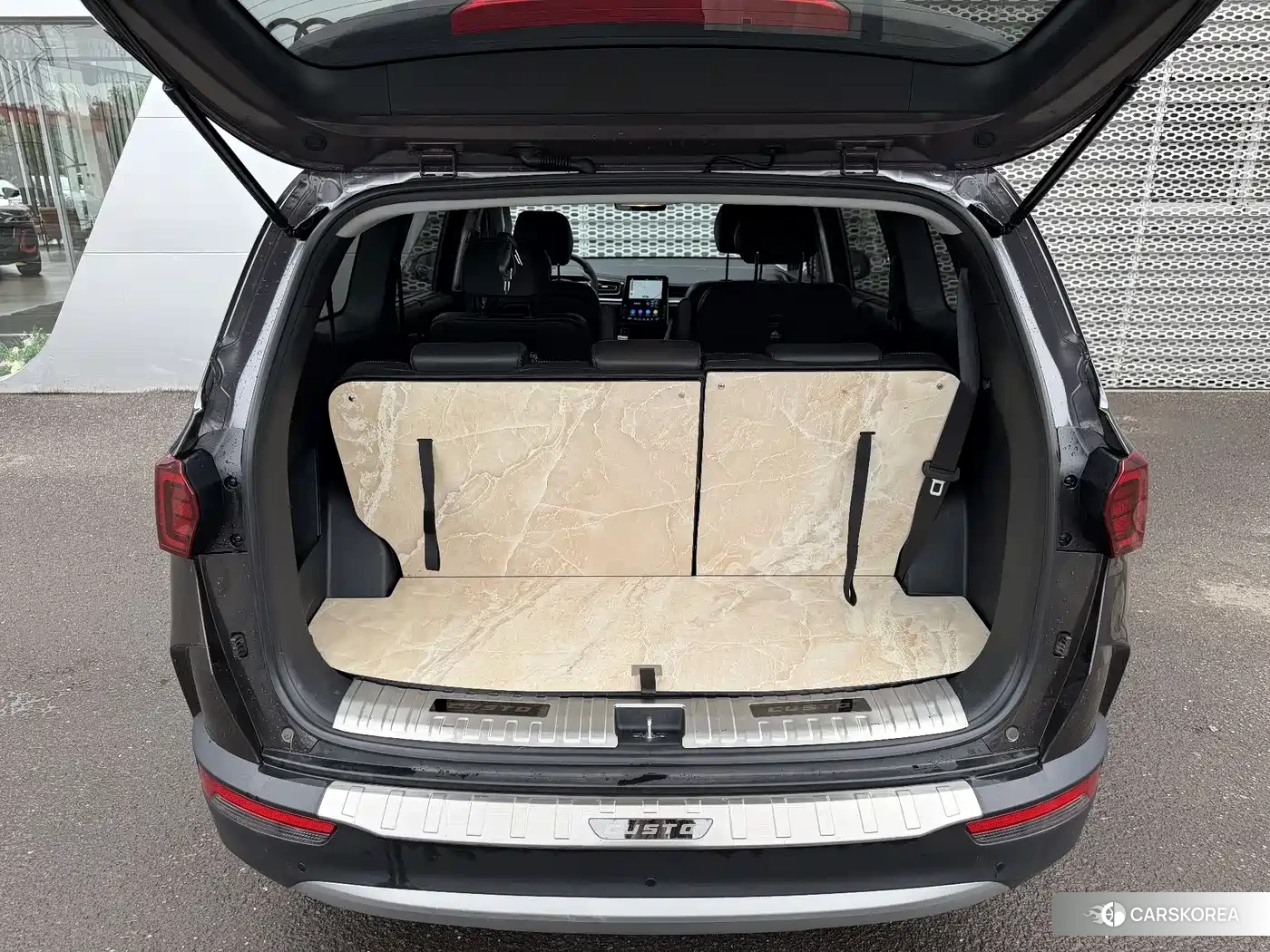 Hyundai Custo 2024 Champagne/brown из Китая, фото 4