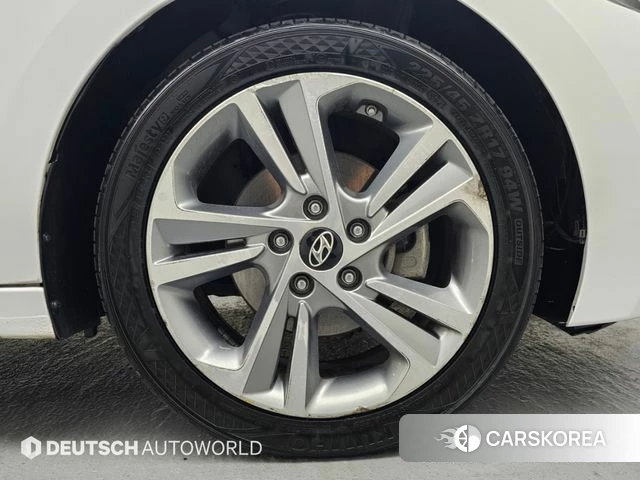 Hyundai Avante AD id 5001220 из Кореи 13