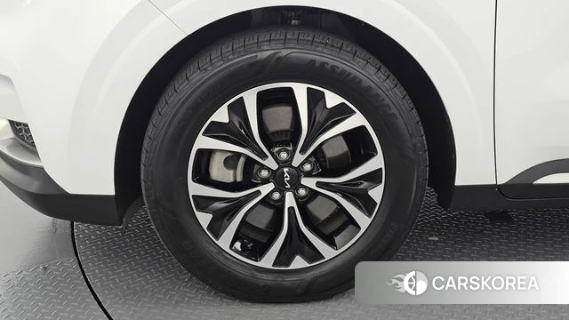 Kia Carnival 4th generation id 4996244 из Кореи 24