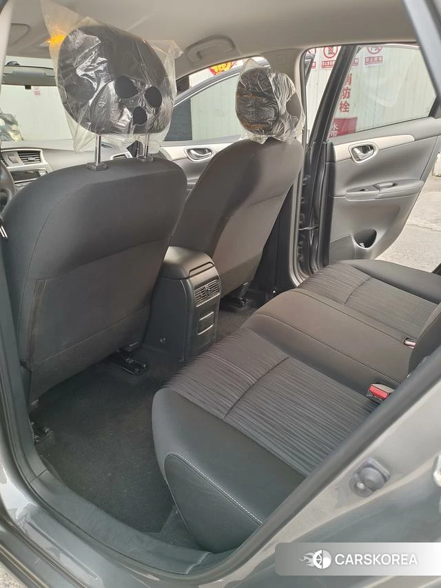 Nissan Sylphy 2024 Темно-серый из Китая, фото 4