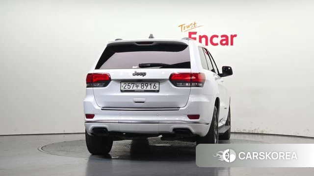 Jeep Grand Cherokee id 5028955 из Кореи 31