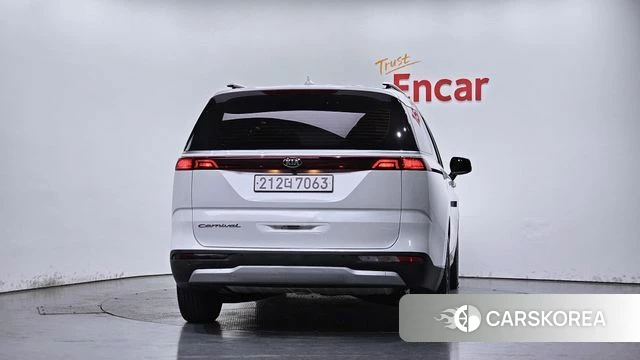 Kia Carnival 4th generation id 4779912 из Кореи 24