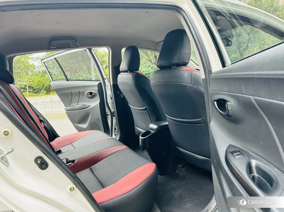 Toyota Yaris L 2021 Белый из Китая, фото 4
