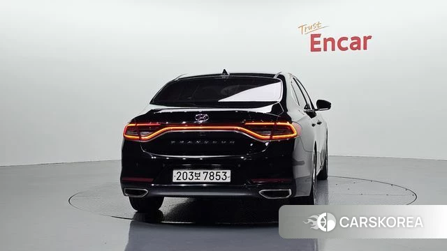 Hyundai Grandeur IG id 5024067 из Кореи 12