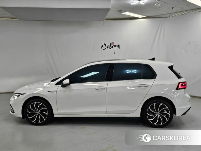 Volkswagen Golf 8th Generation id 4779467 из Кореи 14