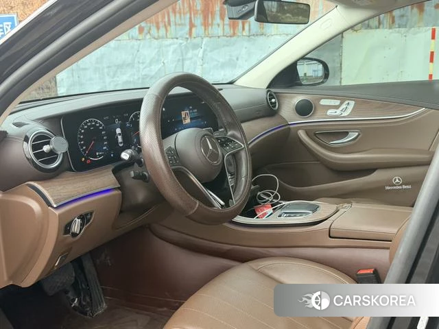 Mercedes-Benz E-Class 2021 Черный из Китая, фото 4