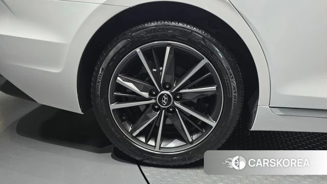 Hyundai The New Grandeur IG id 4836402 из Кореи 26