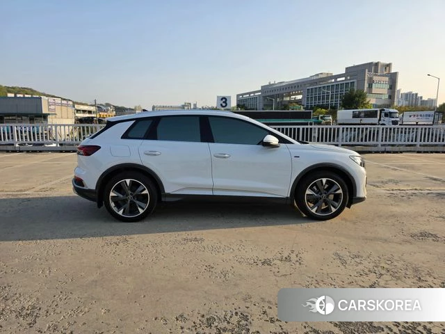 Audi Q4 e-Tron (F4) id 4243473 из Кореи 14