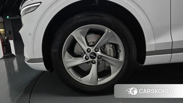Genesis GV70 id 5025846 из Кореи 30