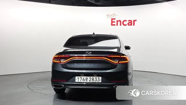 Hyundai Grandeur IG id 3682073 из Кореи 14
