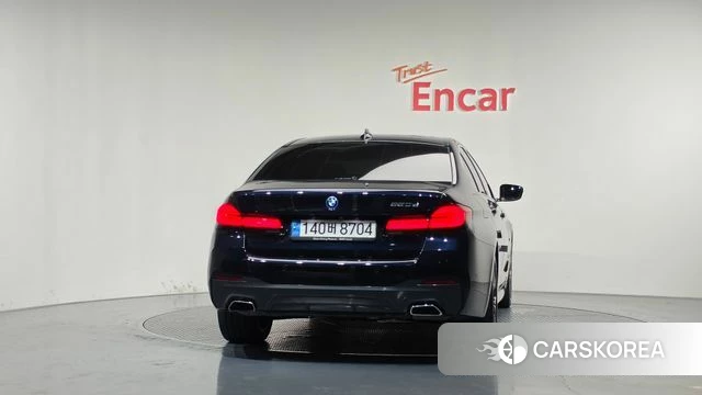 BMW 5 Series (G30) id 4976247 из Кореи 14