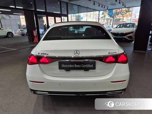 Mercedes-Benz E-Class W214 id 4964146 из Кореи 14
