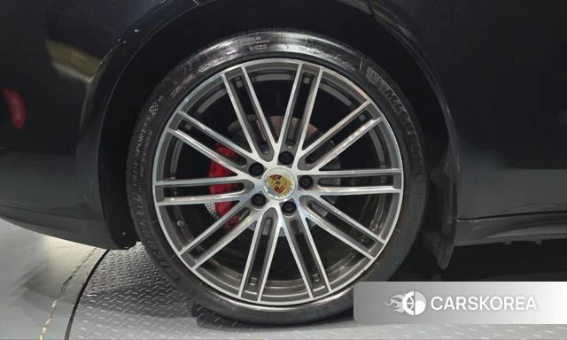 Porsche Panamera (971) id 5019070 из Кореи 27