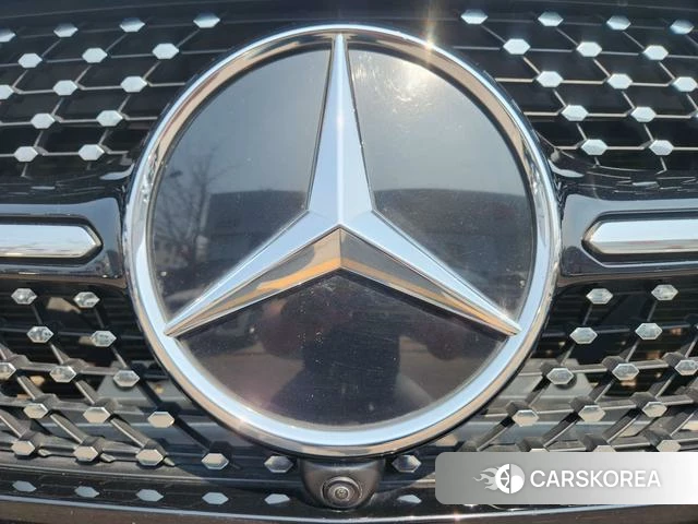 Mercedes-Benz GLC 2023 Черный из Китая, фото 5