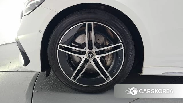 Mercedes-Benz E-Class W214 id 4928389 из Кореи 29