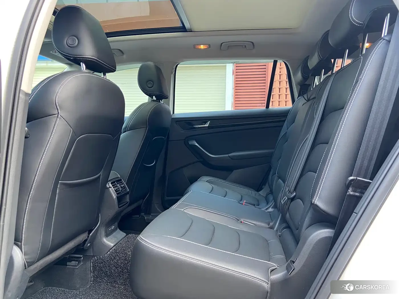 Skoda Kodiaq 2021 Белый из Китая, фото 4