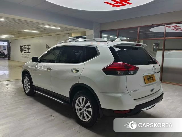Nissan X-Trail 2021 Белый из Китая, фото 4